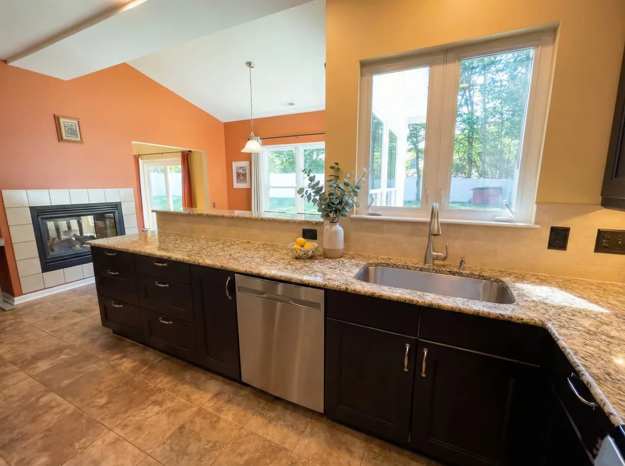 Charming Apartment Close to University of Delaware photo 3