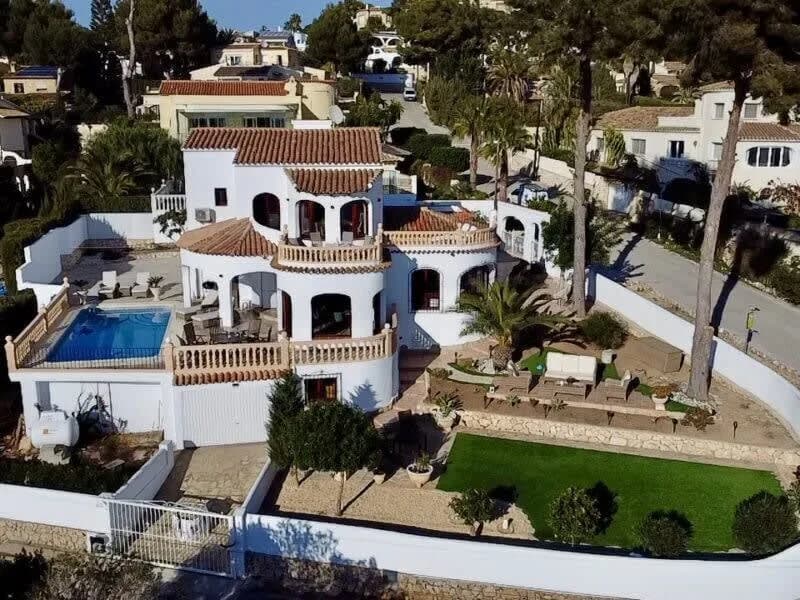 Sea View Villa in Moraira