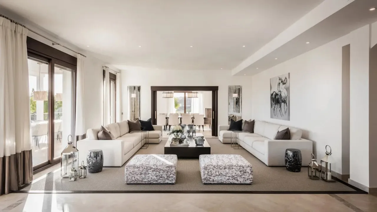 Mediterranean Villa with Spa and Stunning Sea View photo 2