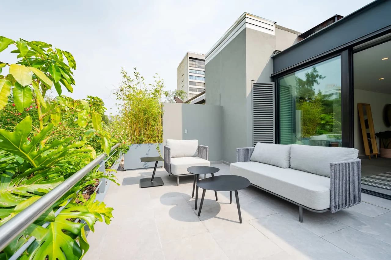 Private Terrace Condominium in Polanco