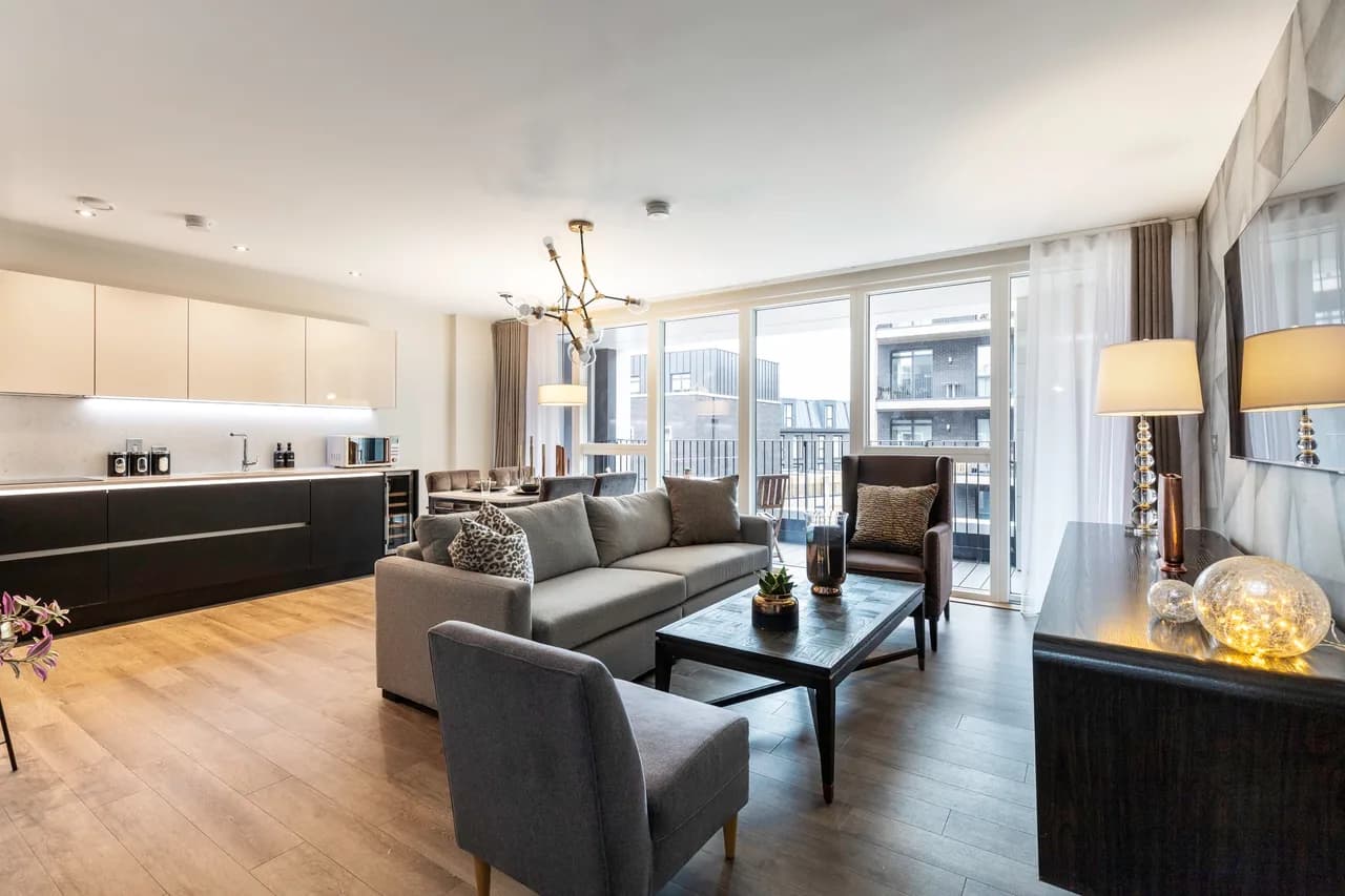 Elegant Family-Friendly Apartment in London