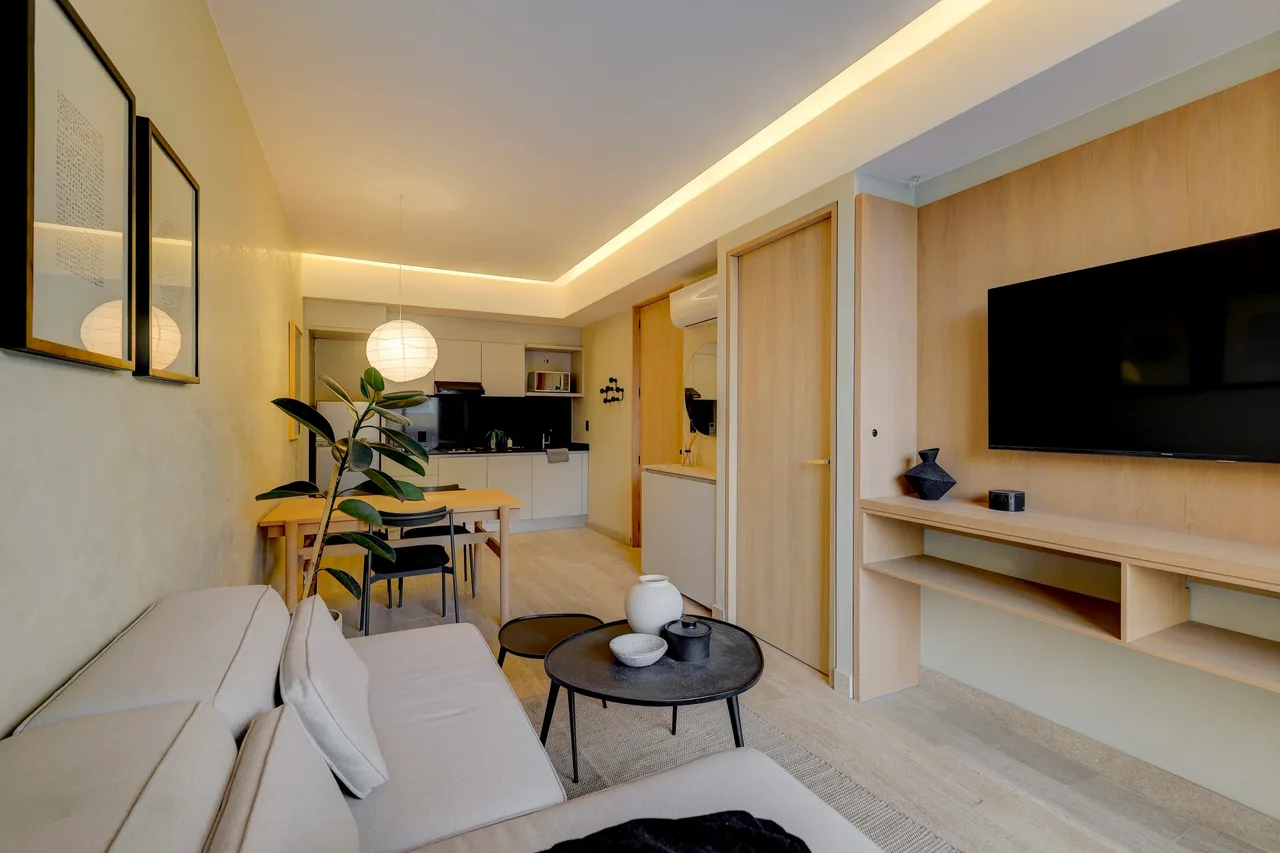 Balcony View Apartment in Polanco