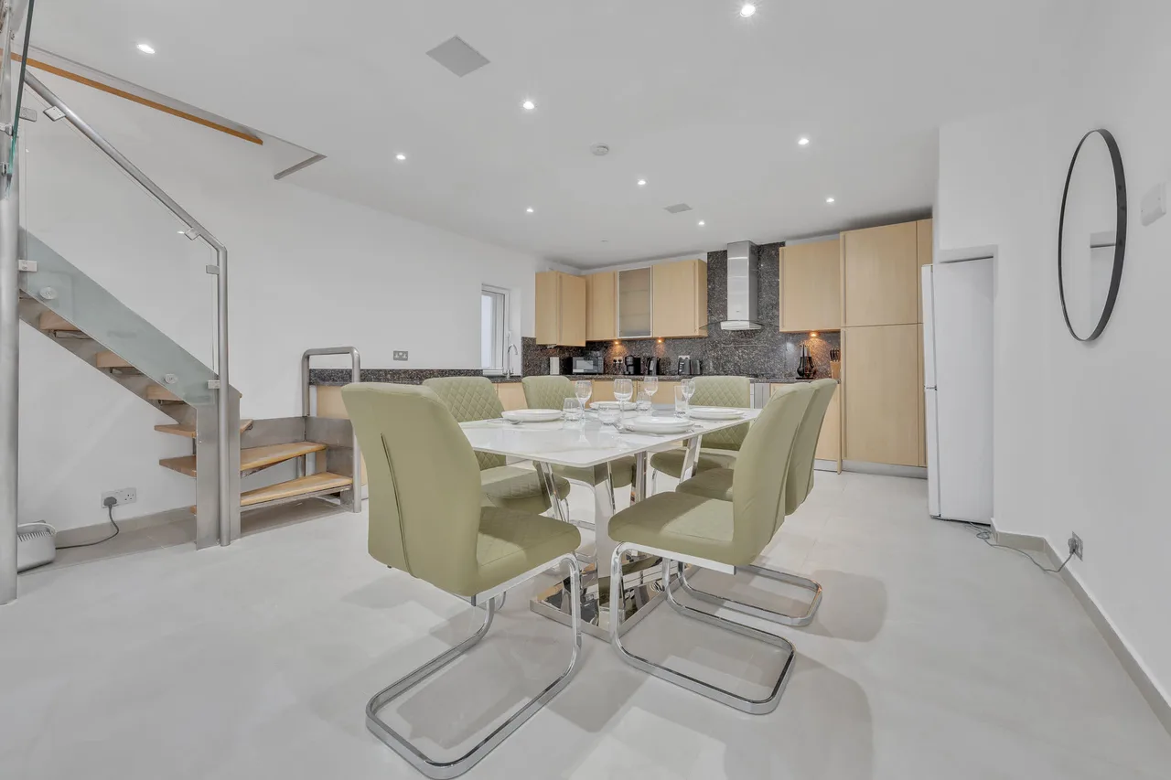 Elegant Apartment in Mayfair & Belgravia photo 2