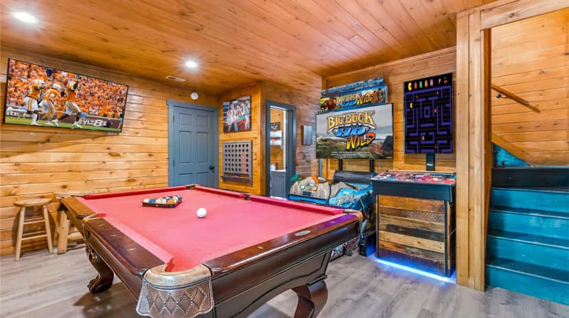 Adventure Awaits: Views, Game Rm, Hot Tub