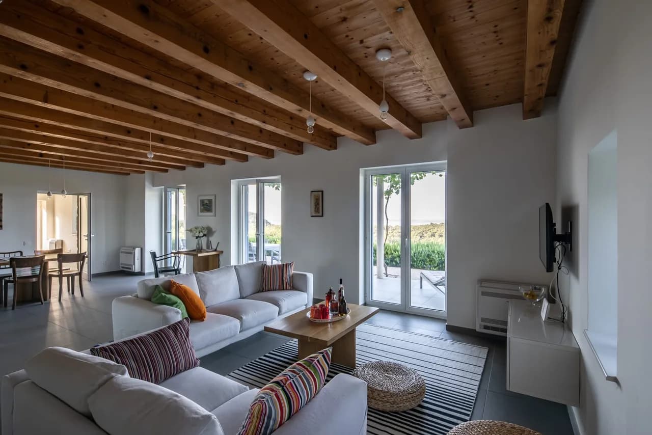 Serene Villa Surrounded By Garden And Olive Groves photo 2