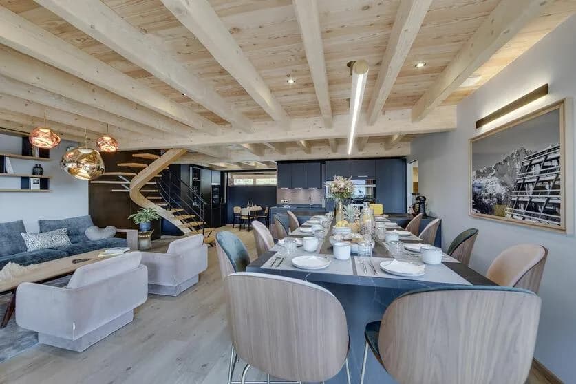 Chic Chalet With Pool & Mountain Views, Ski-in/out photo 4