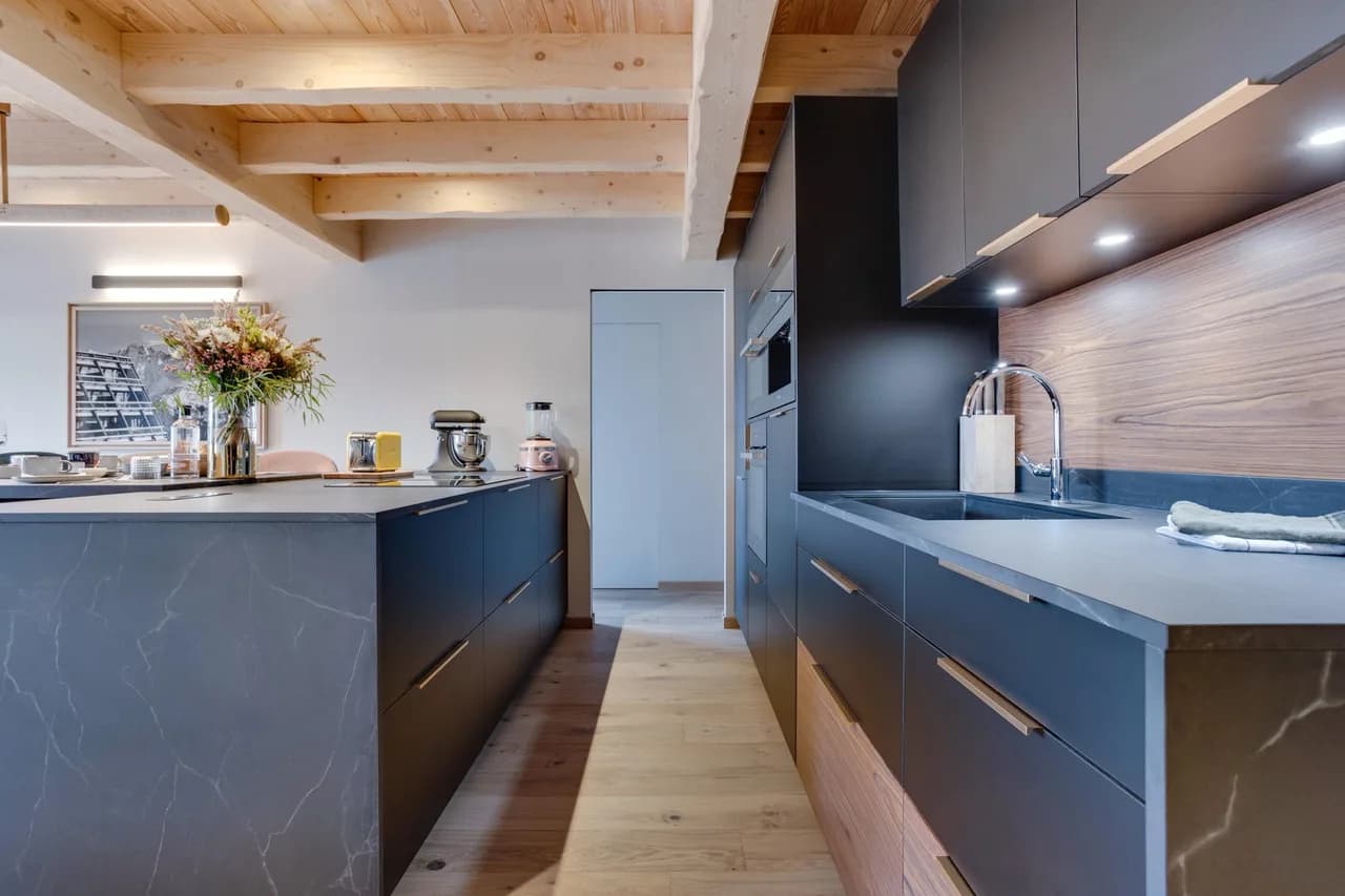 Elegant Chalet With Pool, Sauna & Mont Blanc Views photo 3