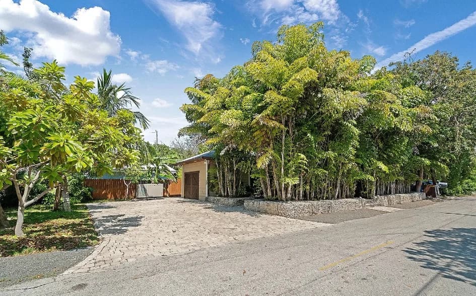Sophisticated Family House in Florida Keys