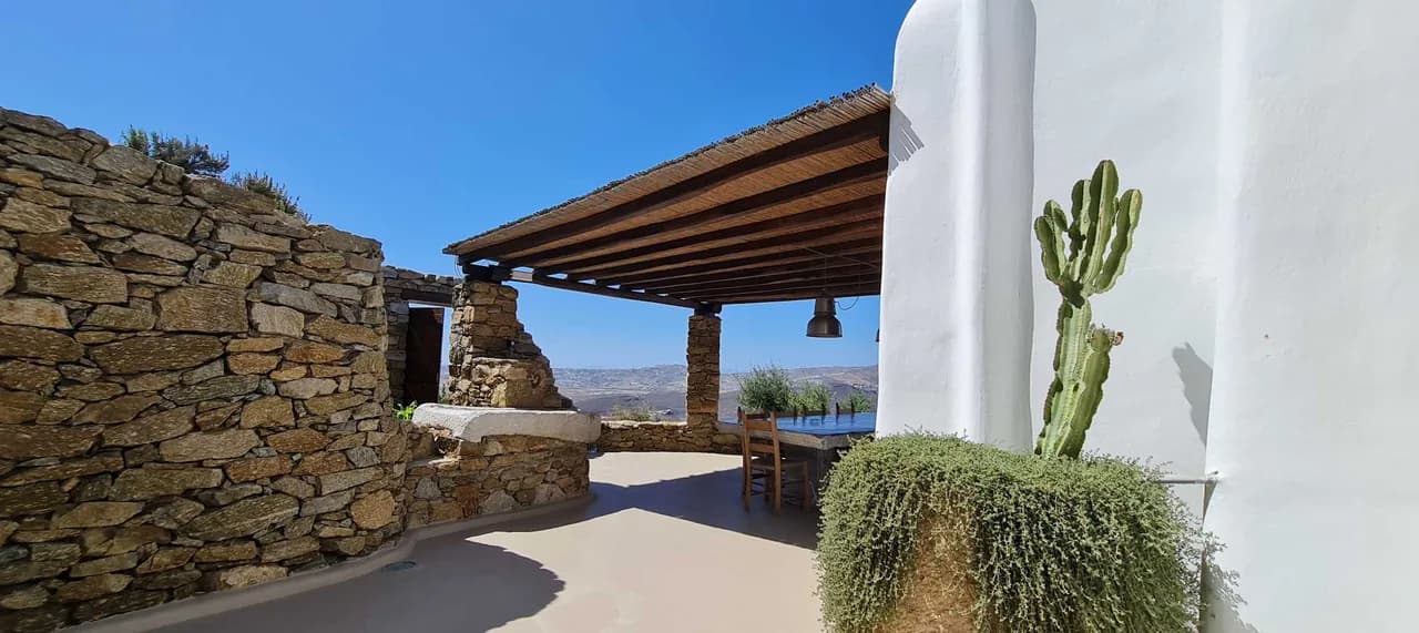 Stylish Villa With Heated Pool and Gym photo 4