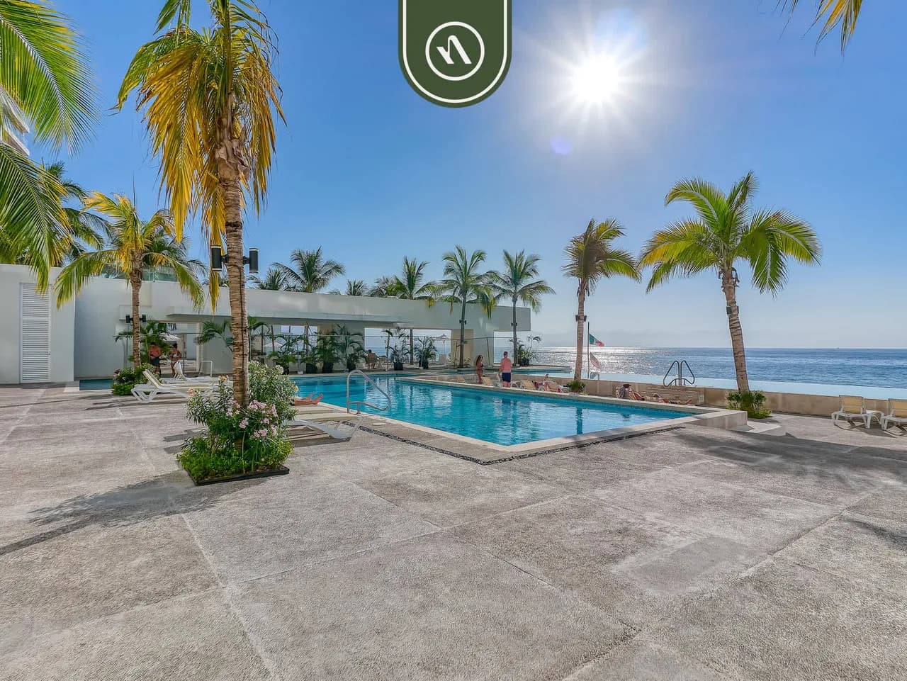Beachfront Retreat with Scenic Ocean Views in Jalisco photo 5