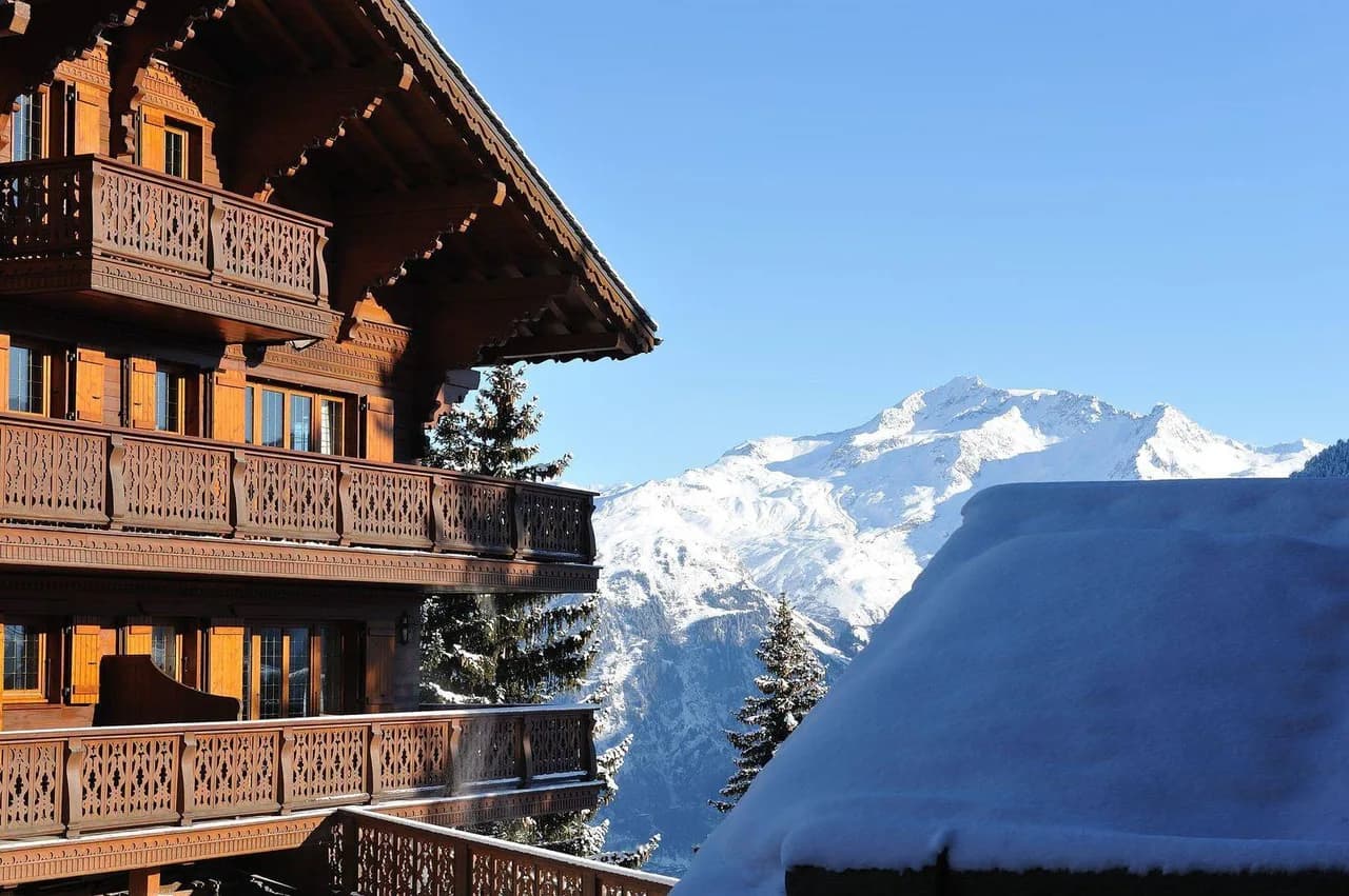 Spacious Courchevel Apartment With Hammam
