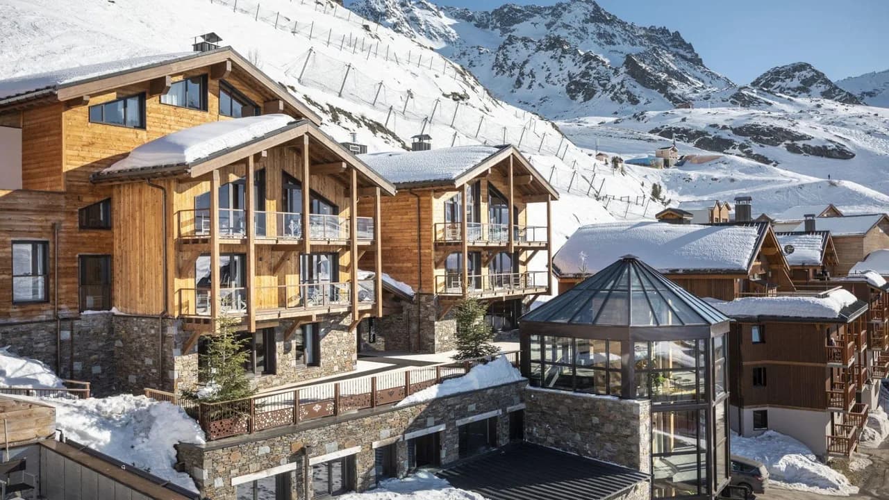 Alpine Escape With Private Jacuzzi