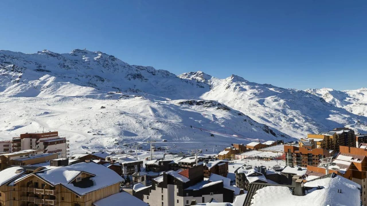 Premium Apartment With Ski Access photo 3