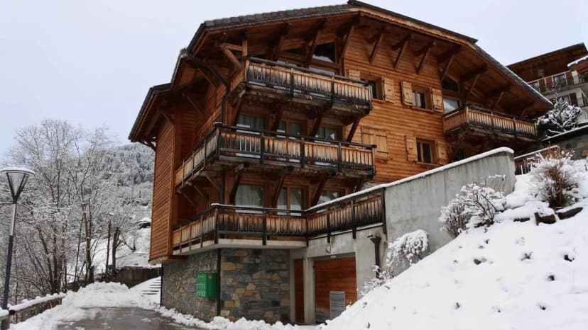 Stylish Duplex Apartment in Morzine Center