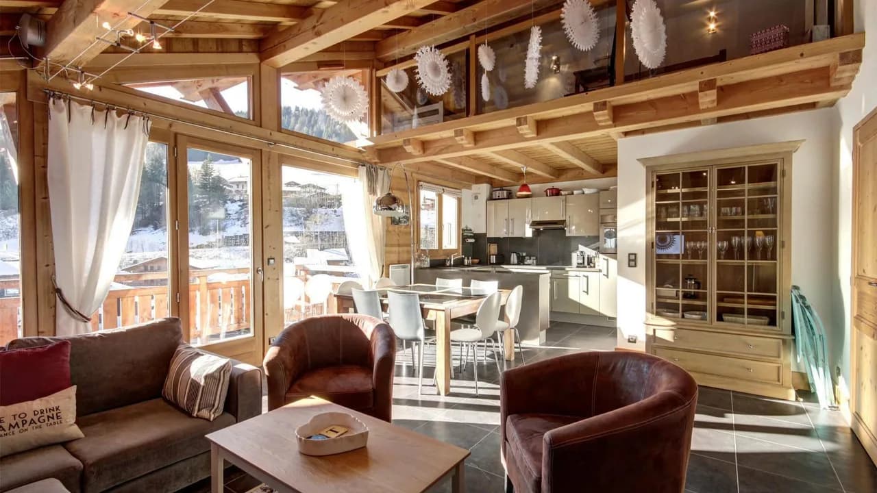 Stylish Duplex Apartment in Morzine Center photo 4