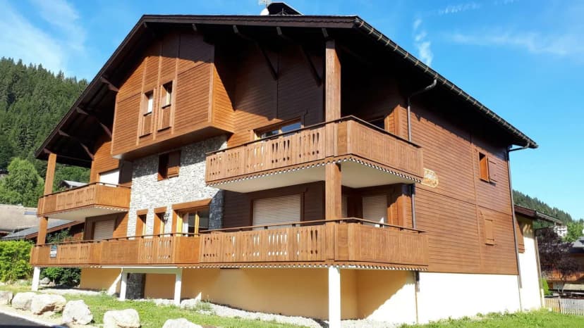 Central Morzine Duplex With Fireplace
