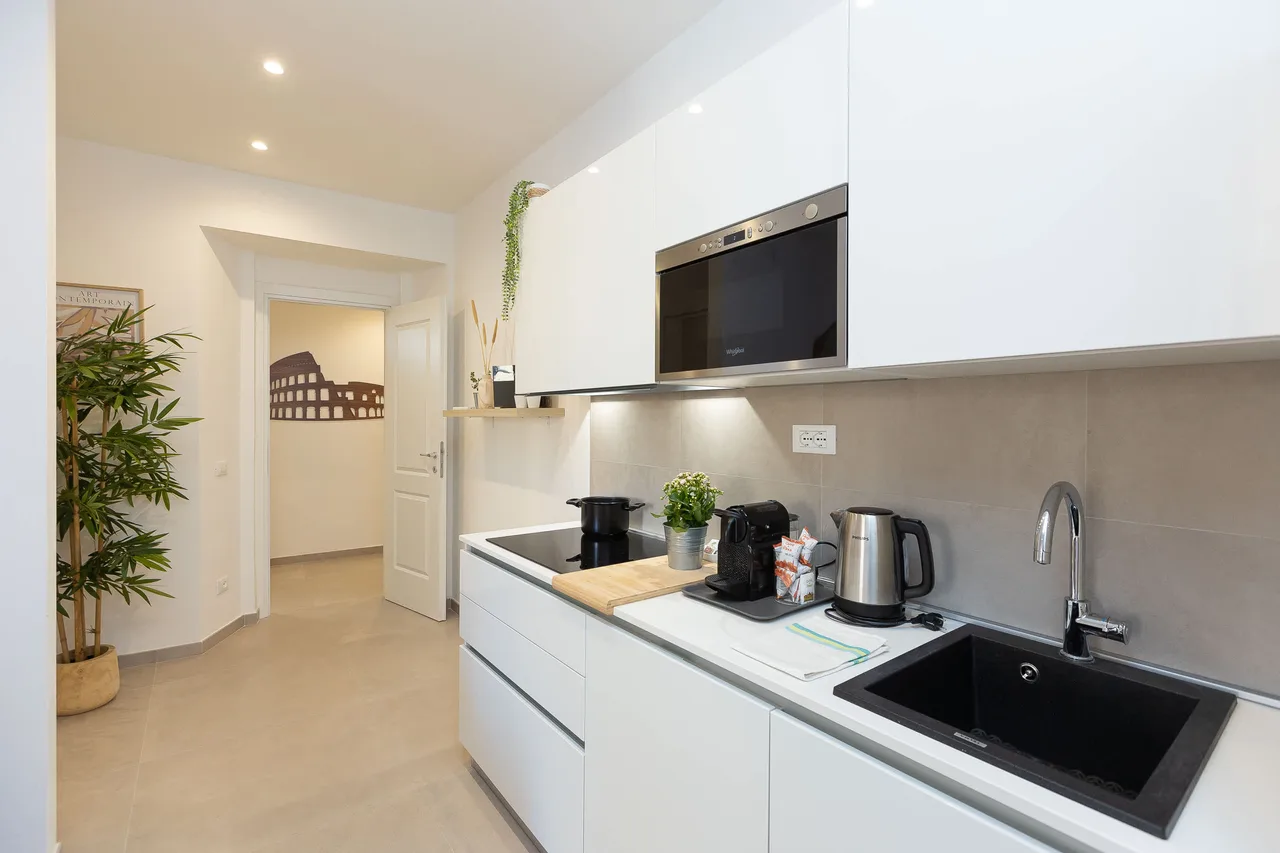 Modern Apartment in Central Rome photo 4