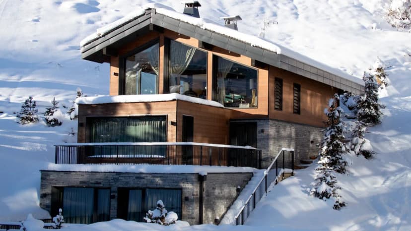 Luxury Courchevel Escape With Modern Comfort