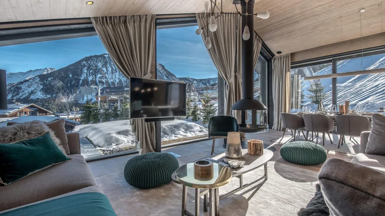 Luxury Courchevel Escape With Modern Comfort photo 2
