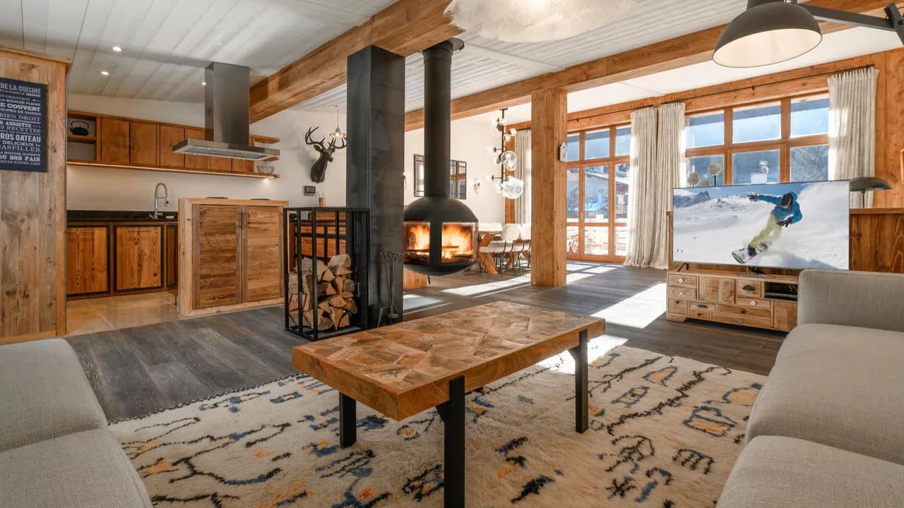 Courchevel Retreat With Comfort and Style