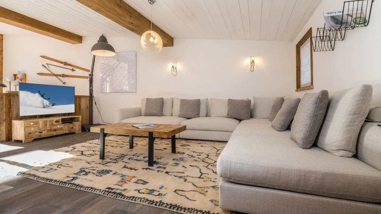 Courchevel Retreat With Comfort and Style photo 3