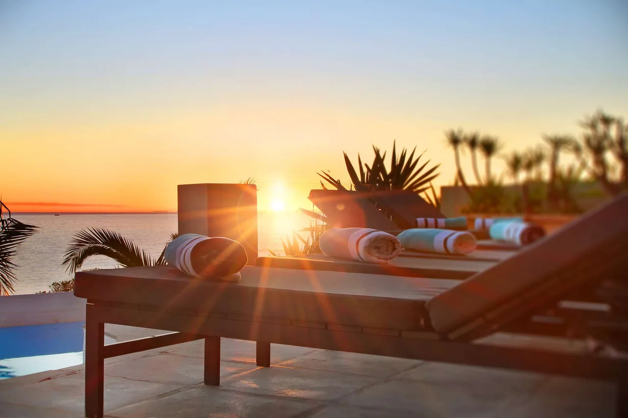 Beachfront Villa with Scenic Views in Cape Town photo 2