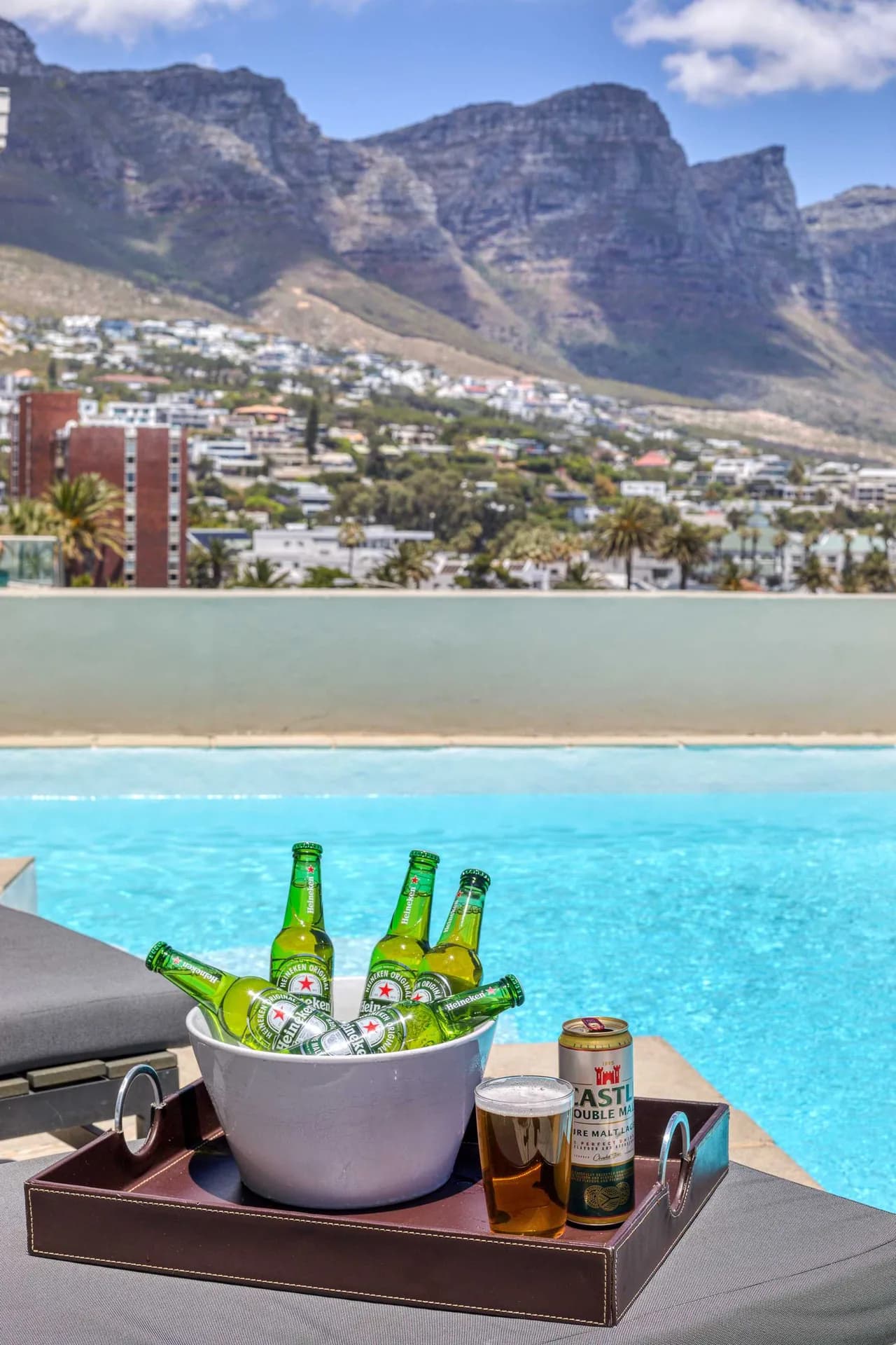 Beachfront Villa with Scenic Views in Cape Town photo 3