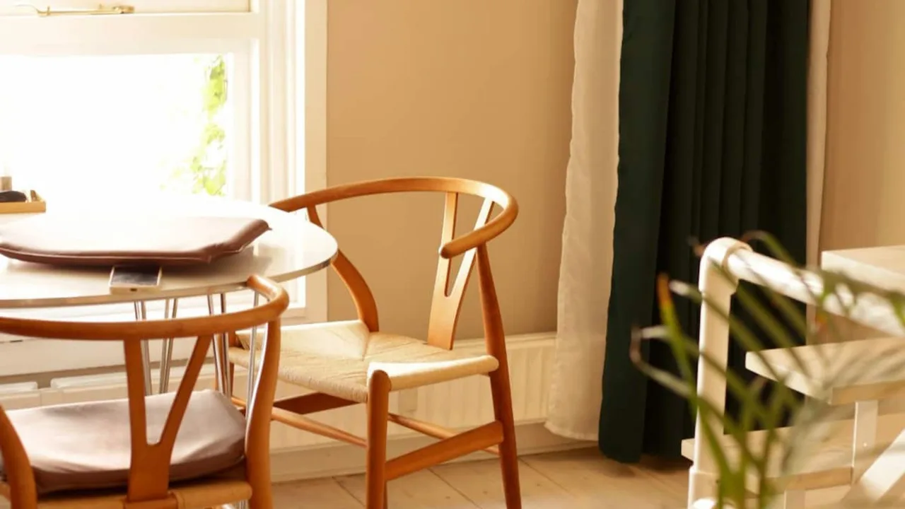 Townhouse Retreat With Danish Modern Style photo 5