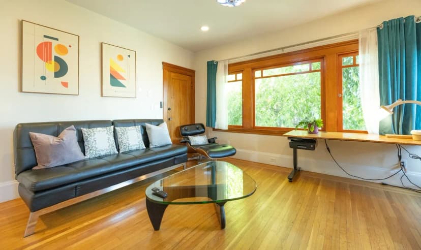 Rare Luxury Berkeley Retreat w/ Hot Tub