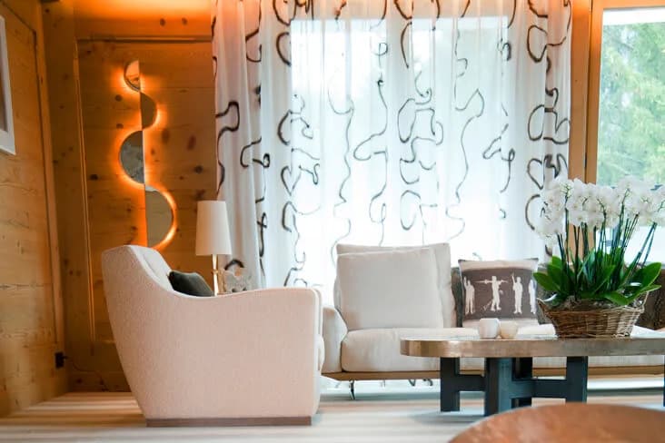 Luxurious Alpine Flat With Hotel Amenities photo 4