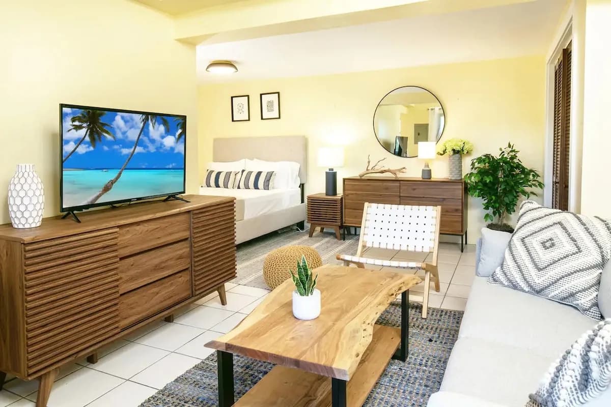 Beachfront Studio in Cruz Bay, Saint Thomas