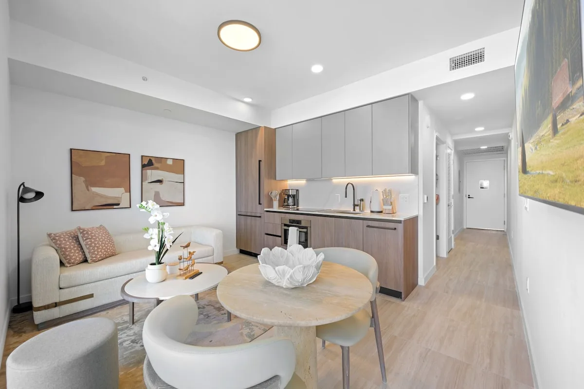 Beachfront Apartment in Miami Beach photo 4