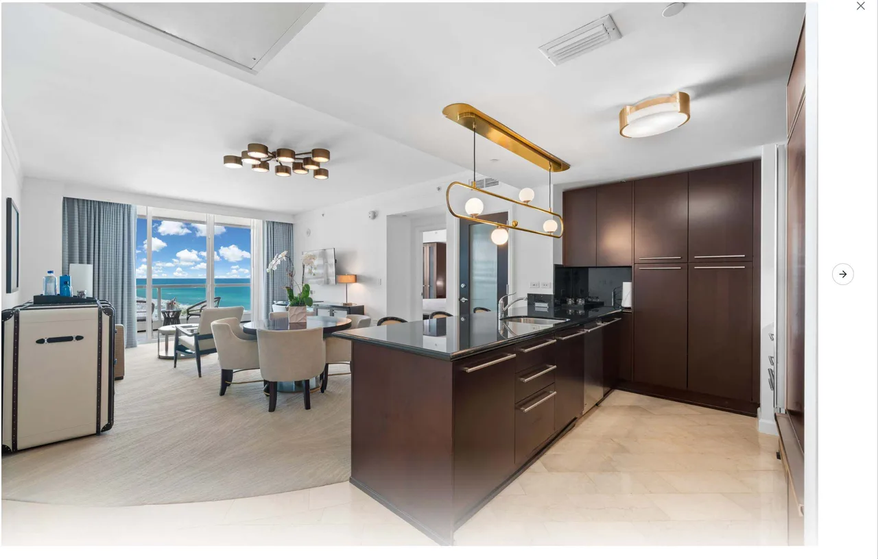 Chic Modern Apartment with Ocean Views in Miami Beach photo 3
