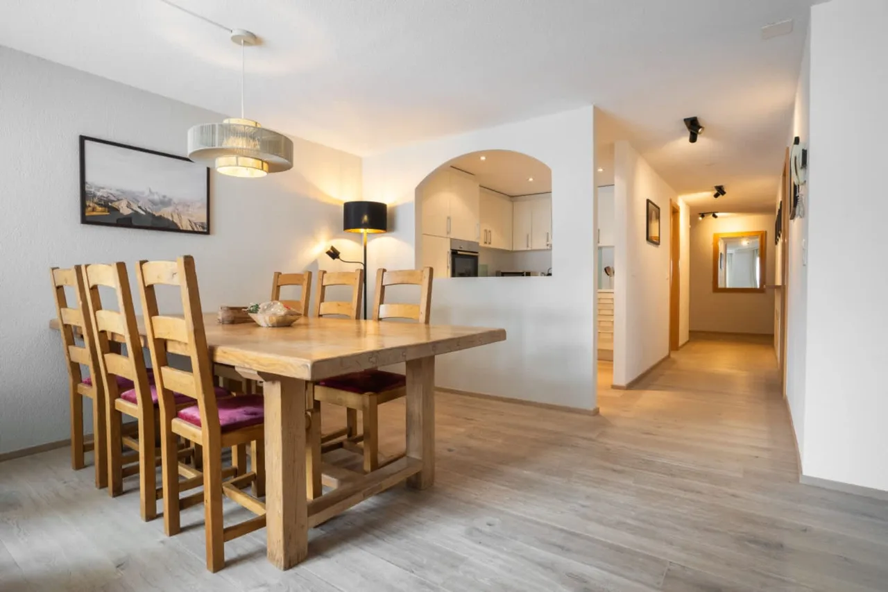 Relaxing Alpine Apartment With Modern Amenities photo 4