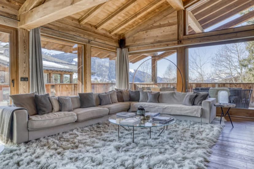 Spacious Alpine Home with Pool and Bar