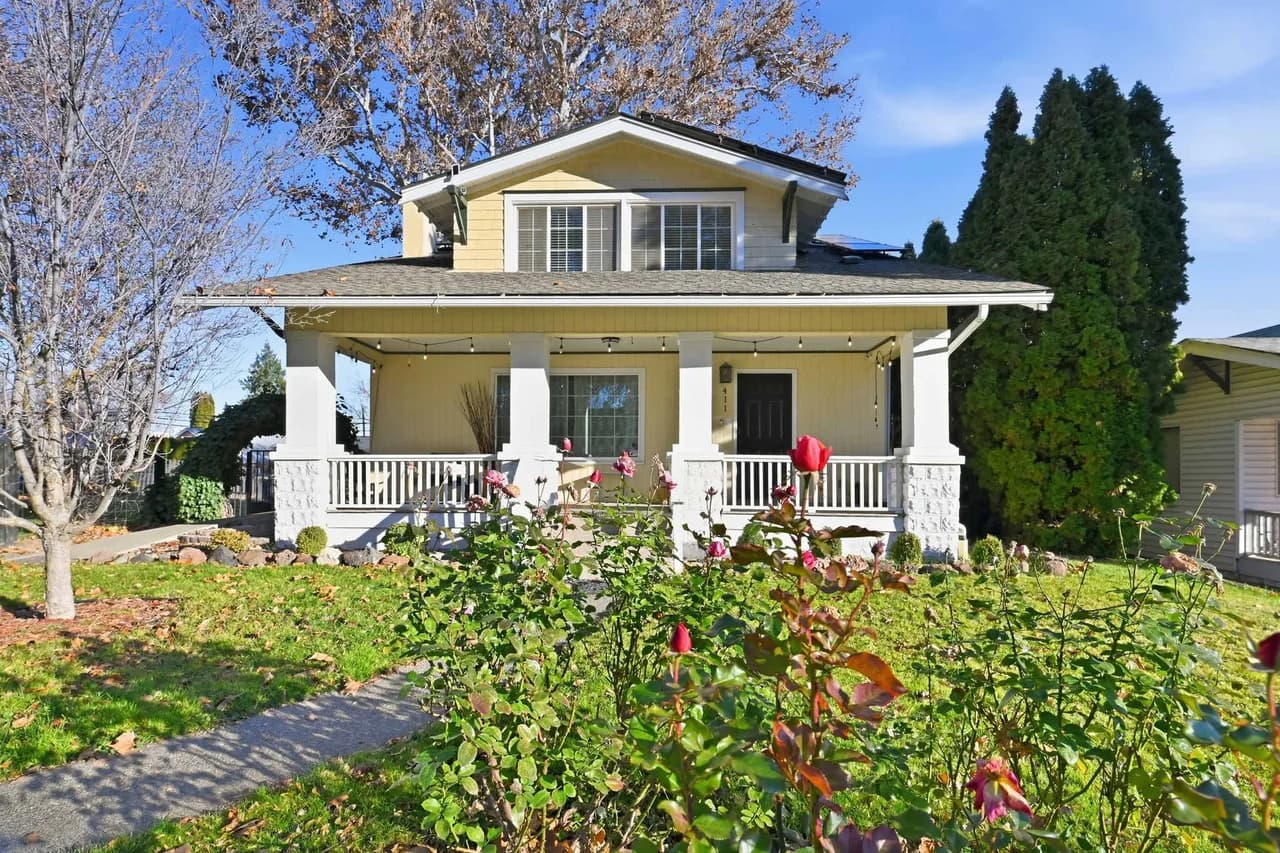 Charming Historic House in Yakima