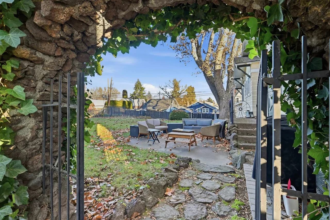 Charming Historic House in Yakima photo 2