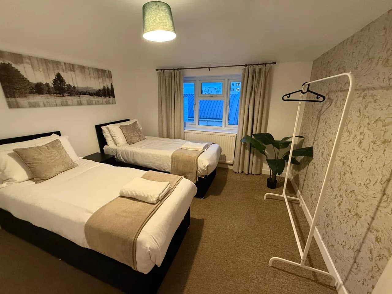 Beachside Apartment with Free Parking in Brighton photo 2