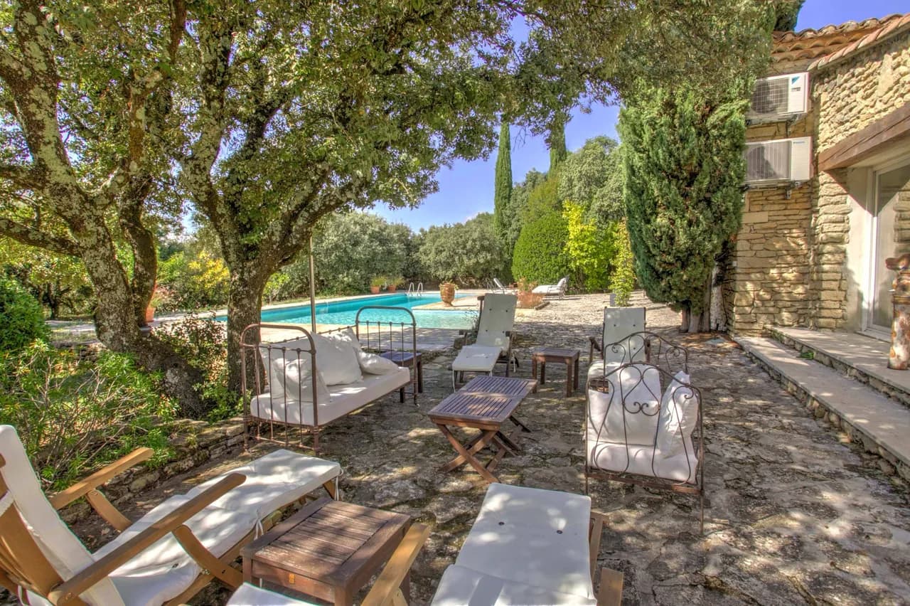 Charming Villa with Scenic Views in Luberon photo 2