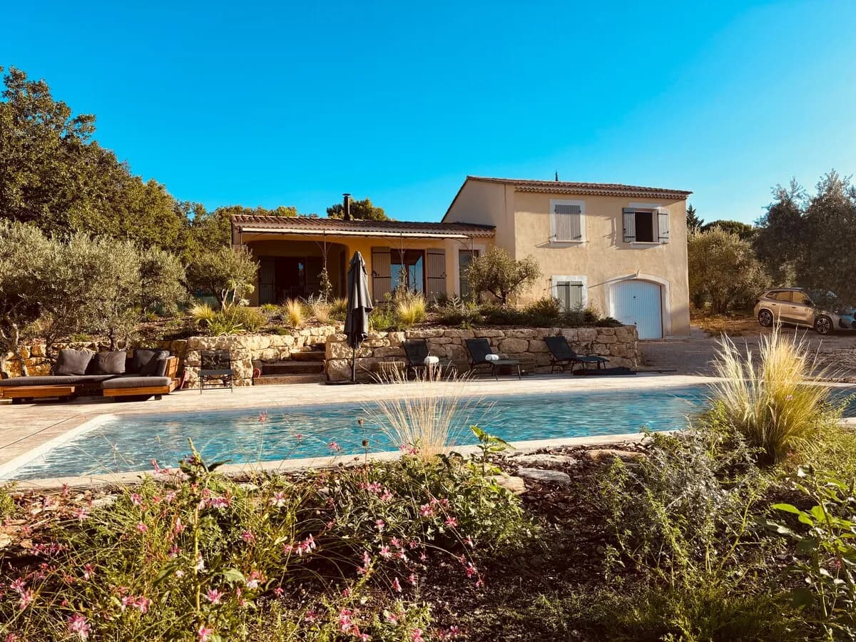 Tranquil Villa with Pool in Saint-Saturnin-lès-Apt photo 2