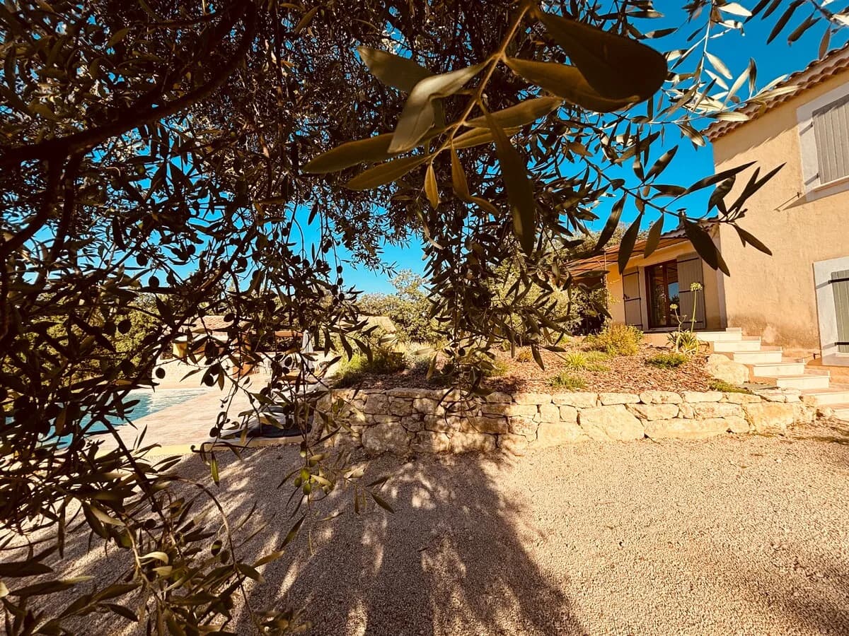 Tranquil Villa with Pool in Saint-Saturnin-lès-Apt photo 4