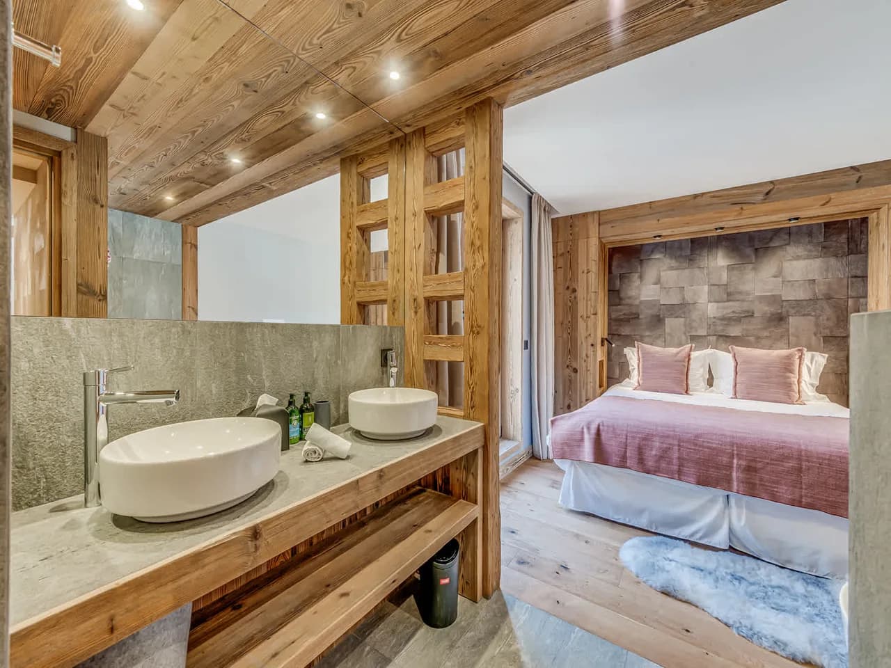 Elegant Alpine Retreat in Val d’Isère photo 2