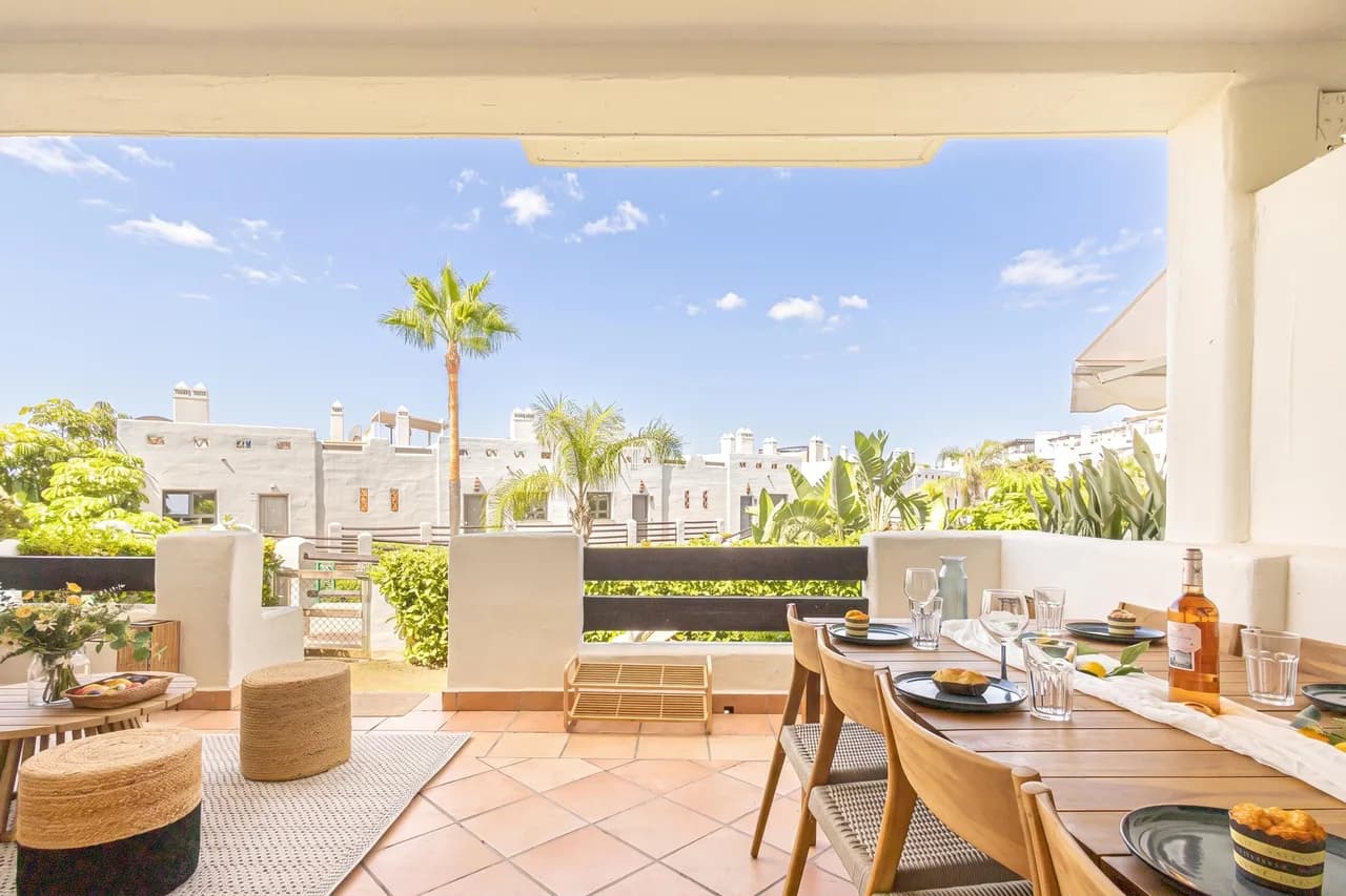Golf-View Apartment in Estepona, Andalucia photo 3