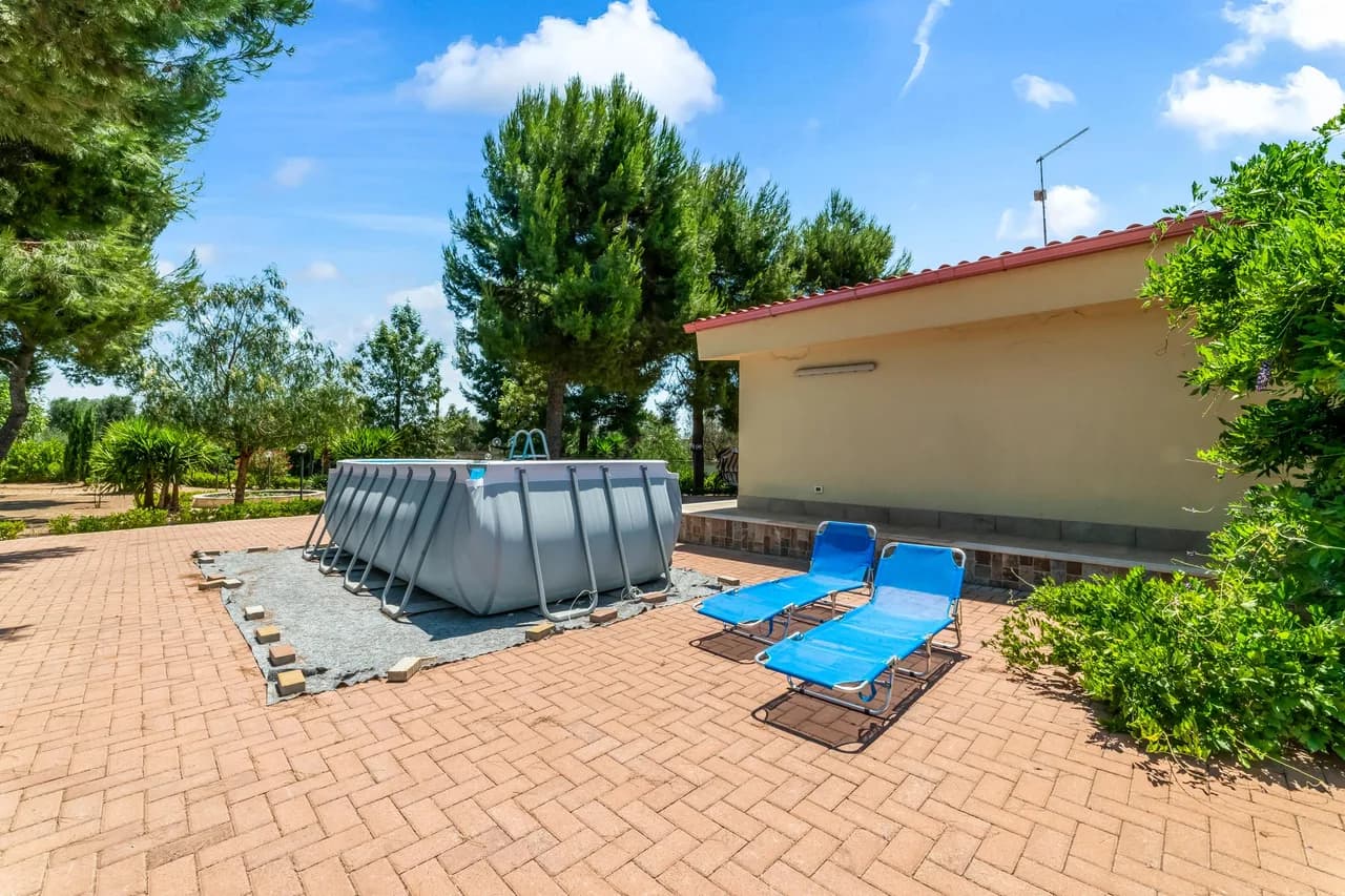 Charming Garden Villa in Sava photo 2
