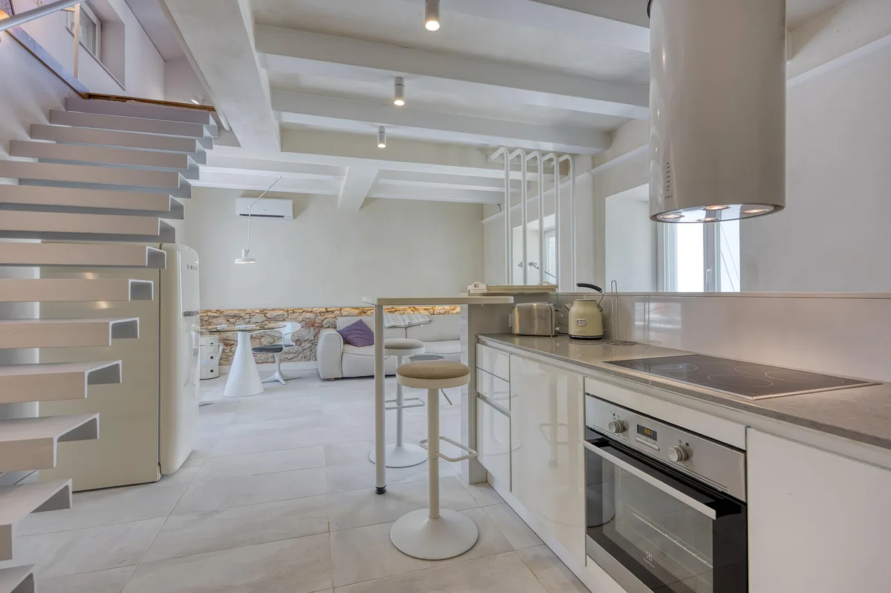 1BR Star Wars Inspired Duplex Loft /w Sea View photo 4