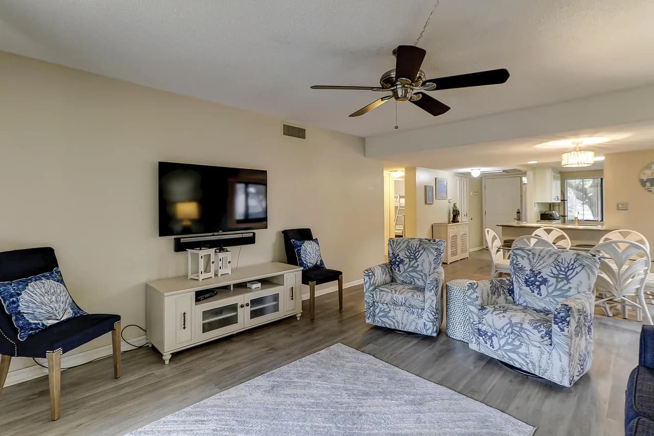 Charming Villa Near Beach in Hilton Head Island photo 2