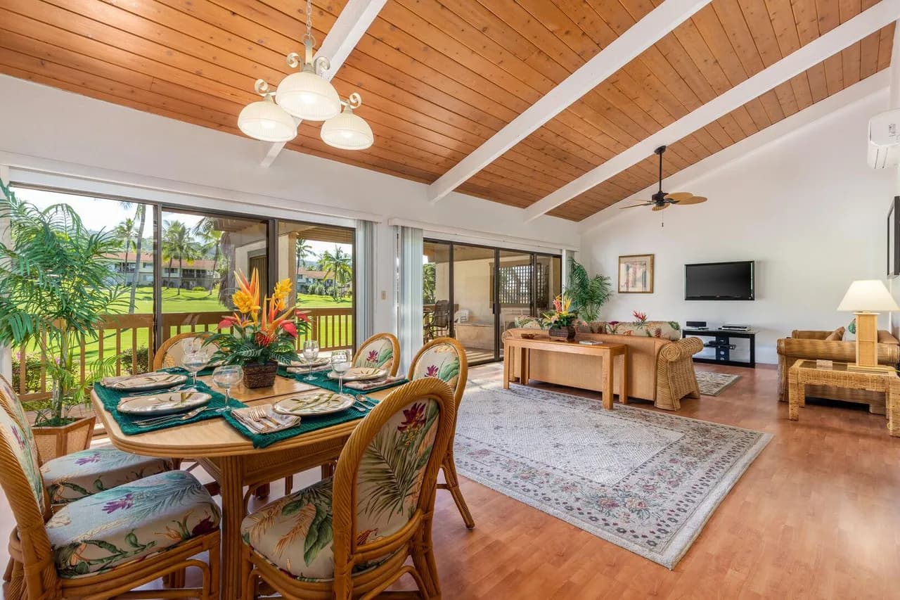 Oceanfront Condominium in Kailua Kona Hawaii