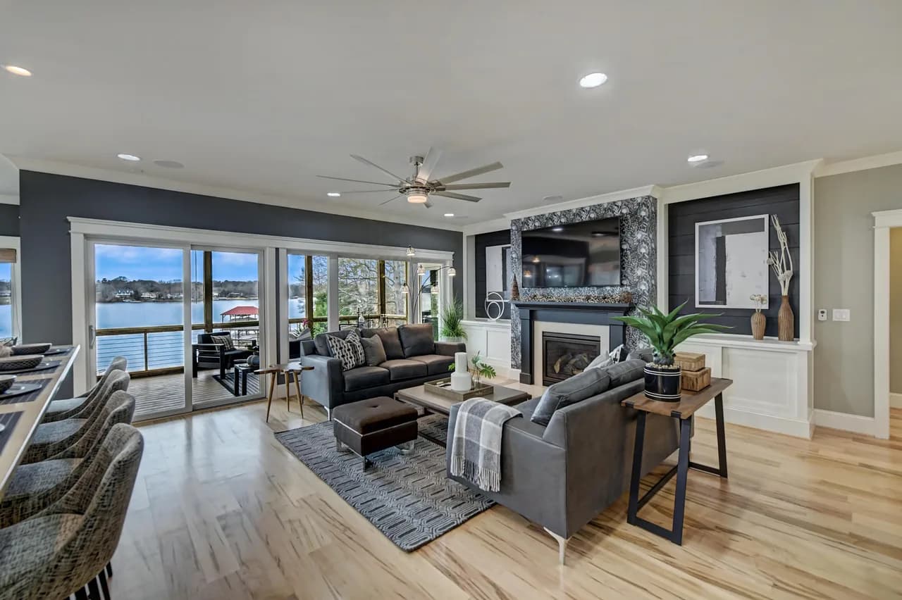 Lakeside Retreat Vacation Home in Mooresville photo 4