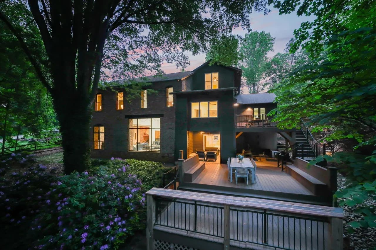 Lakeside Vacation Home in Sherrills Ford, North Carolina photo 4