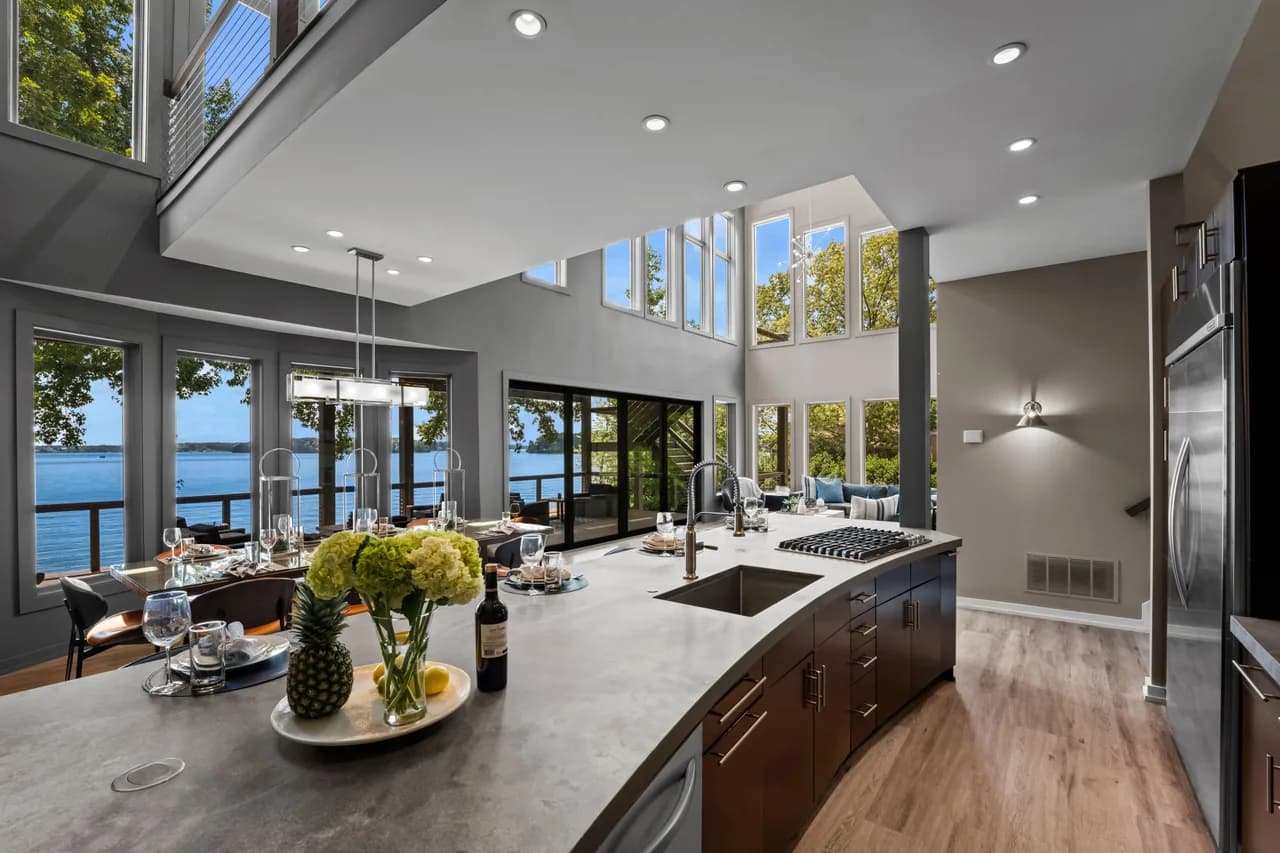 Lakeside Family Vacation Home in Mooresville photo 3